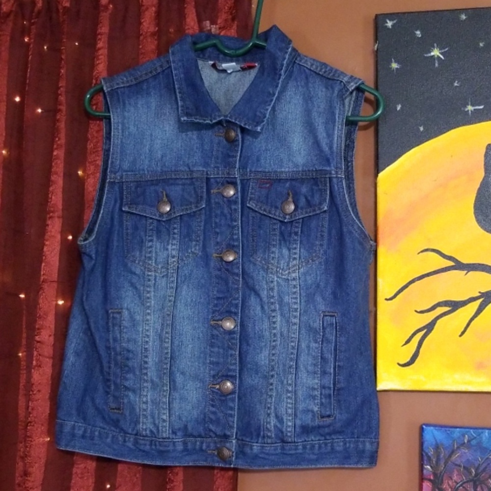 Adam Levine Sleeveless Denim Blue Jean Vest, large